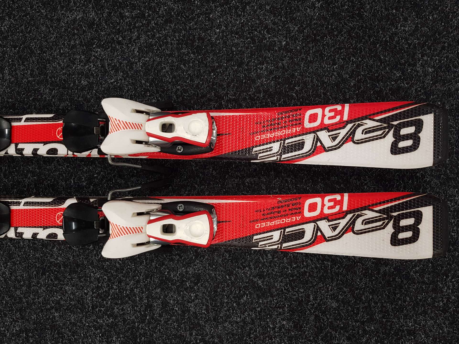 Rabljene dječje skije ATOMIC Race 8 + vezovi Atomic Evox 7.5