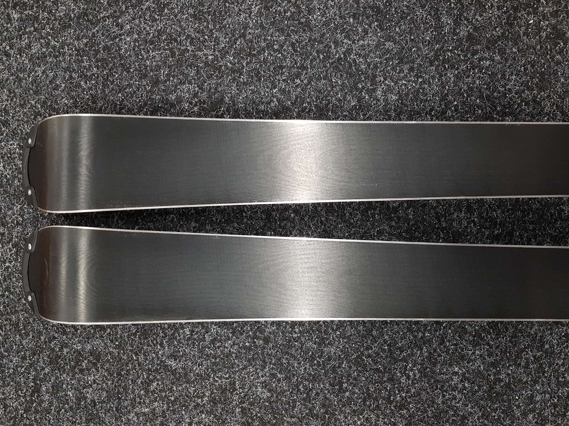Skis d'occasion NORDICA Dobermann Team JR + fixations Marker 7