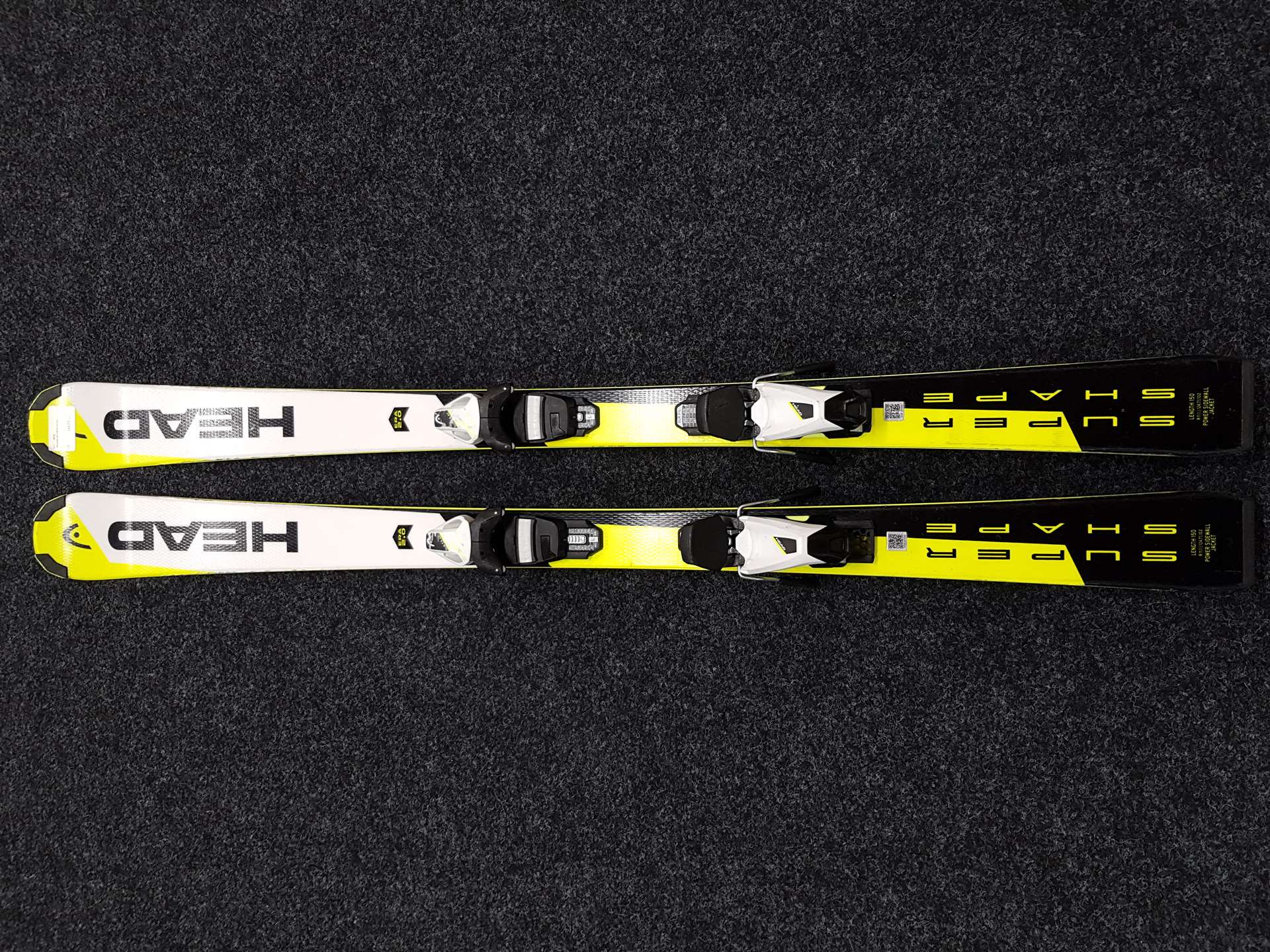 Použité lyže HEAD Super Shape ERA 2.0 + vázání Head SLR 7.5