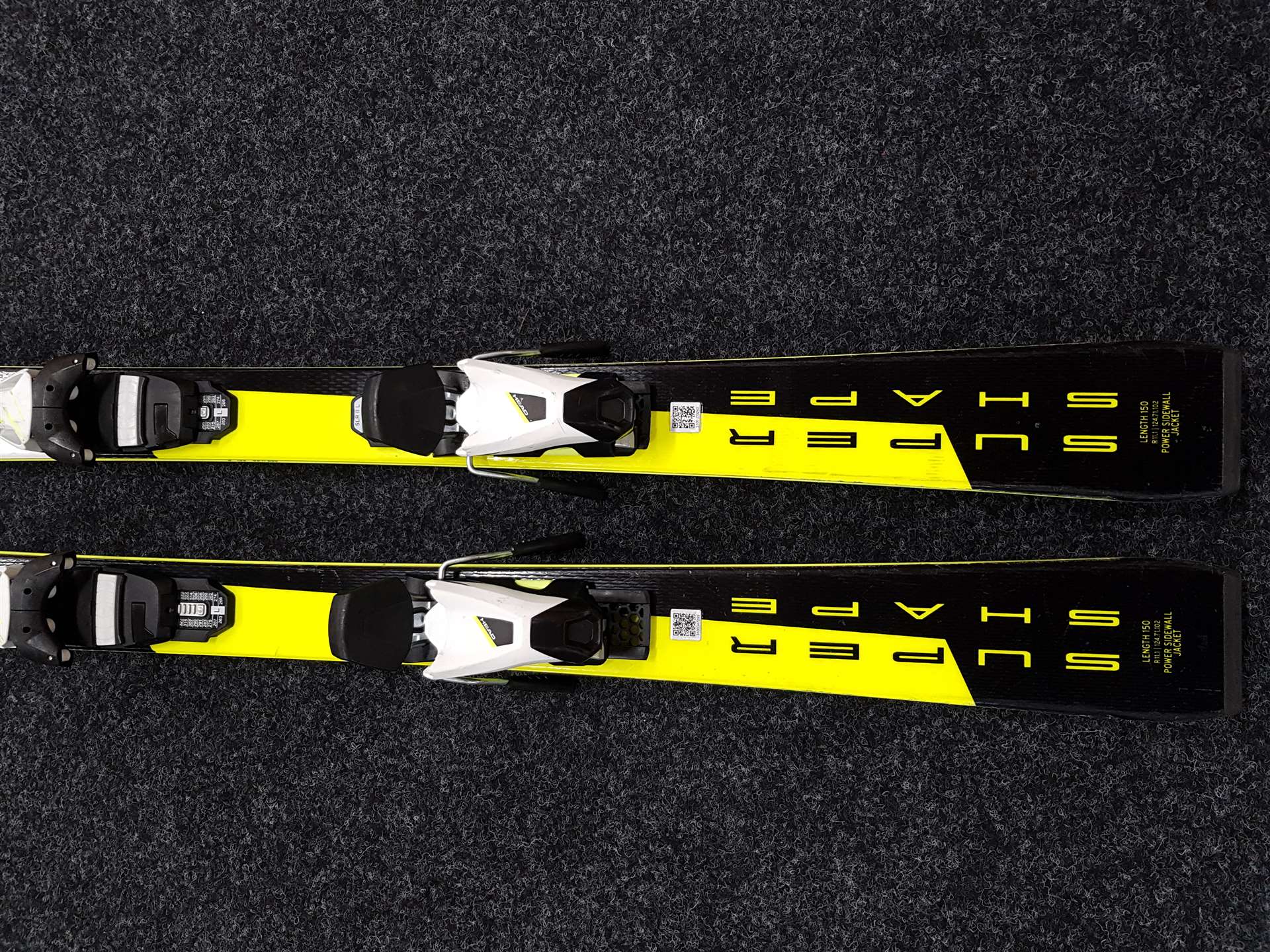 Použité lyže HEAD Super Shape ERA 2.0 + viazanie Head SLR 7.5