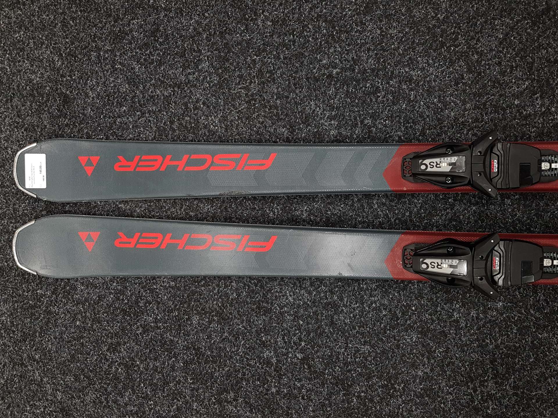 Używane narty FISCHER Fire + wiązania Fischer RS 9