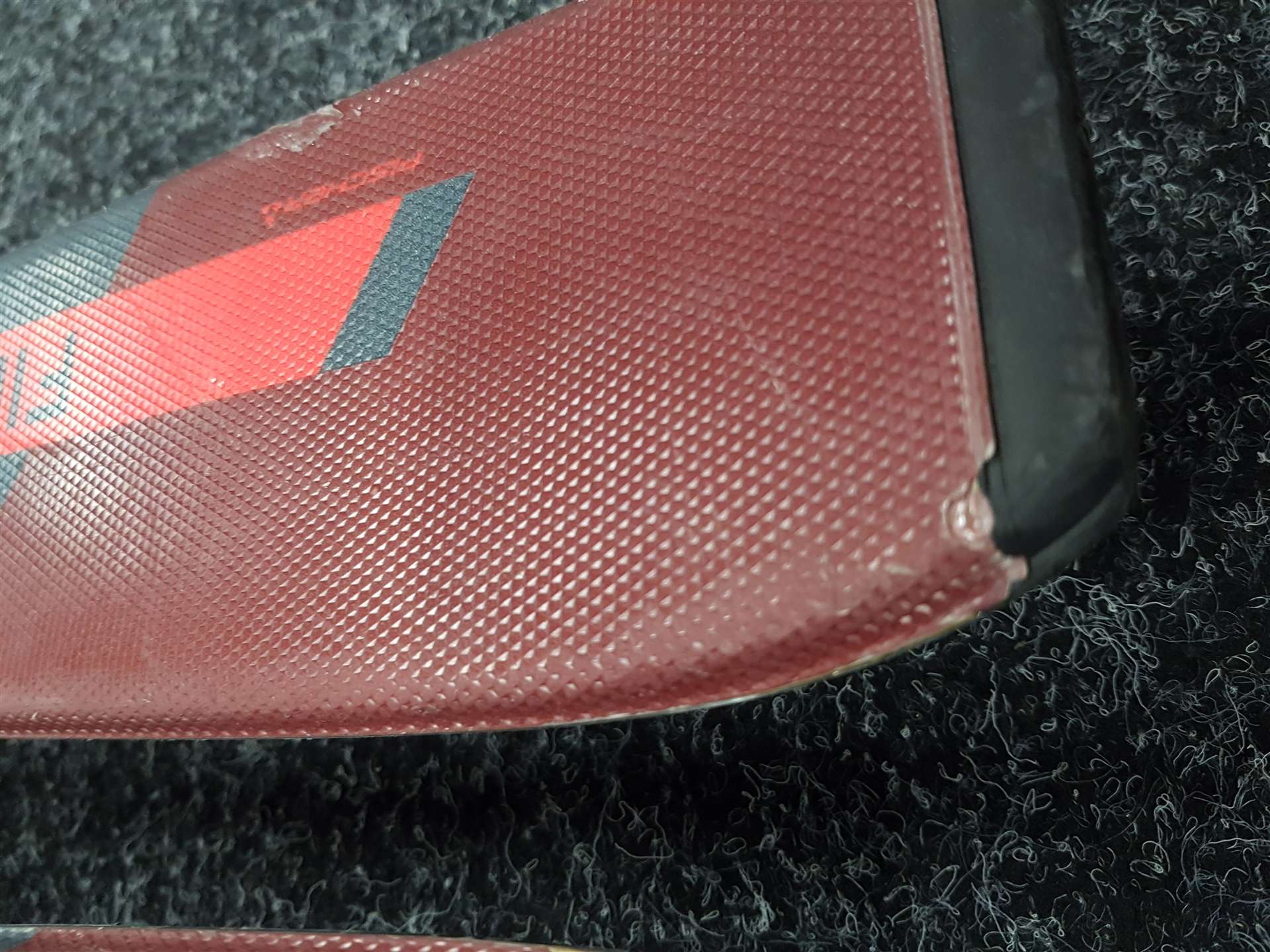 Używane narty FISCHER Fire + wiązania Fischer RS 9