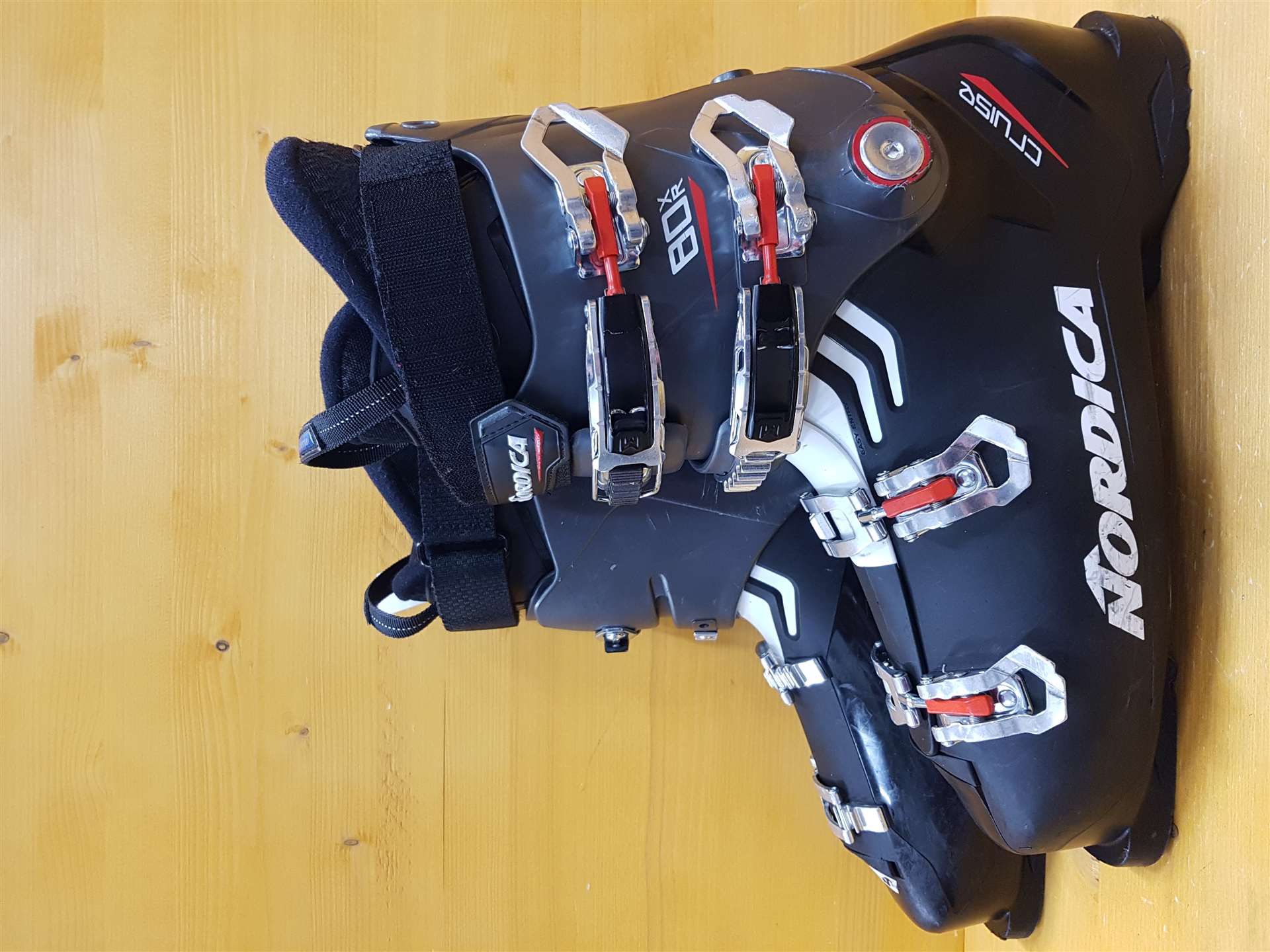 Gebrauchte Skischuhe NORDICA CRUISE 80 XR