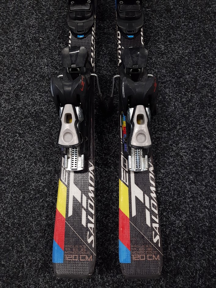 Skis Salomon Equipe d'occasion