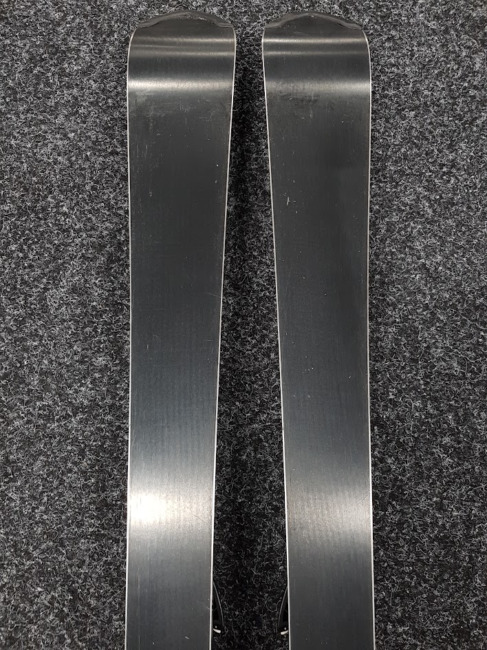 Skis Salomon Equipe d'occasion
