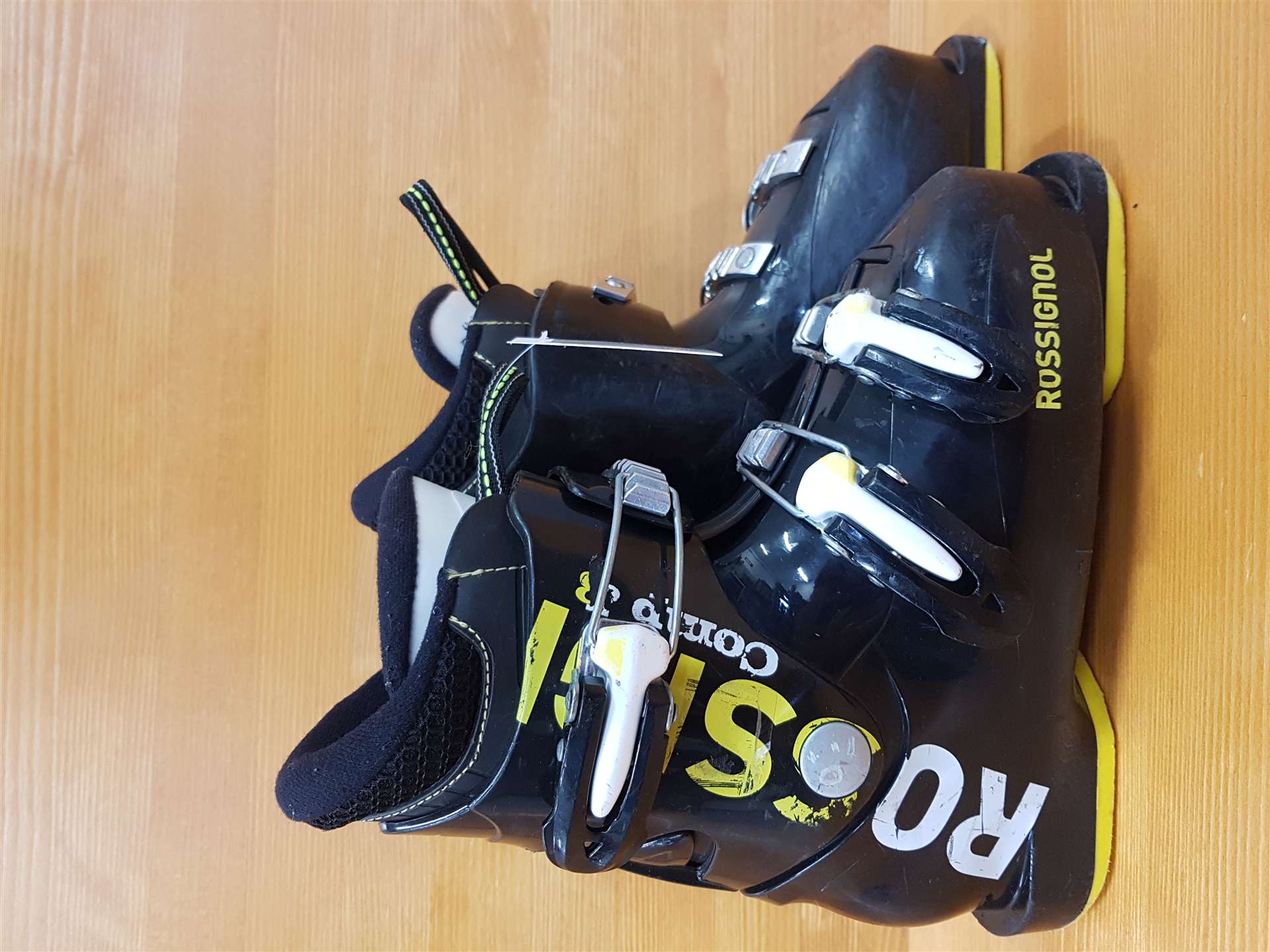 Použité lyžiarky ROSSIGNOL Comp J3