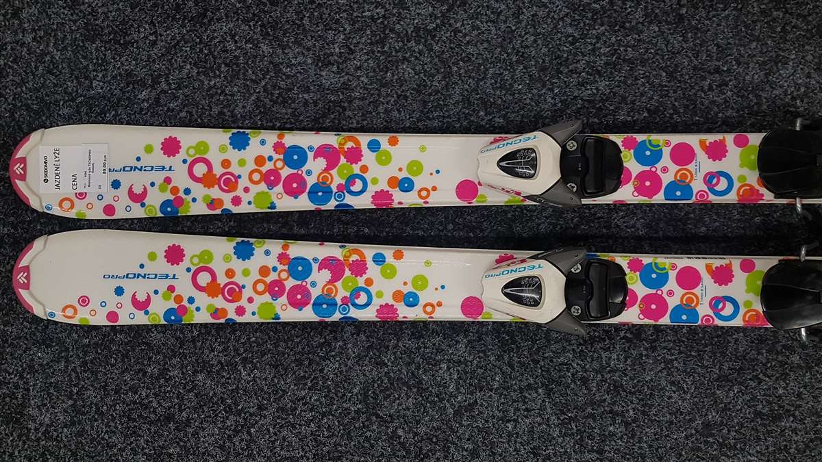 Skis TECNOPRO Sweety à prix réduit
