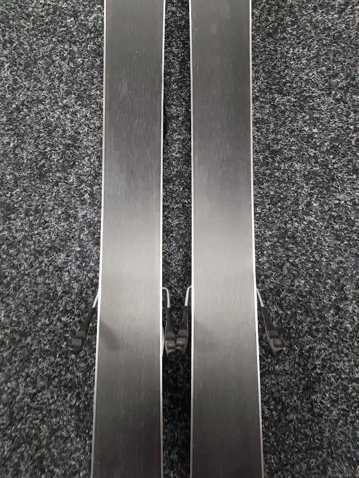 Sci Volkl Racetiger GS usati