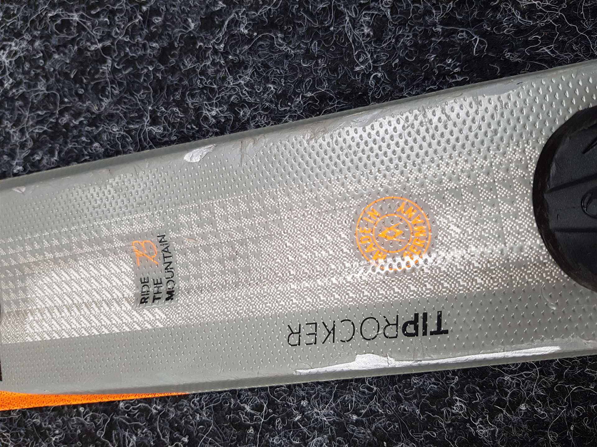 Skis d'occasion VOLKL RTM 73 + fixations Marker FFLSTRAK