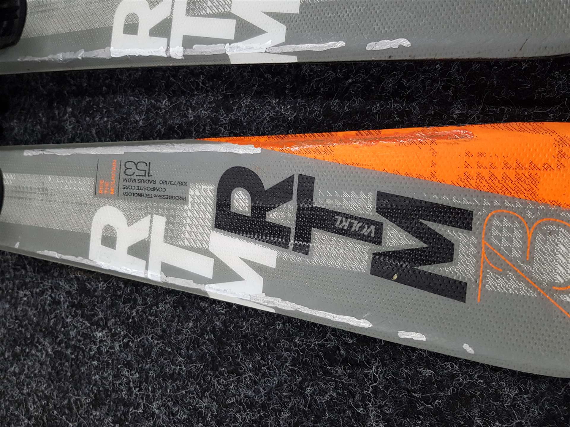 Skis d'occasion VOLKL RTM 73 + fixations Marker FFLSTRAK