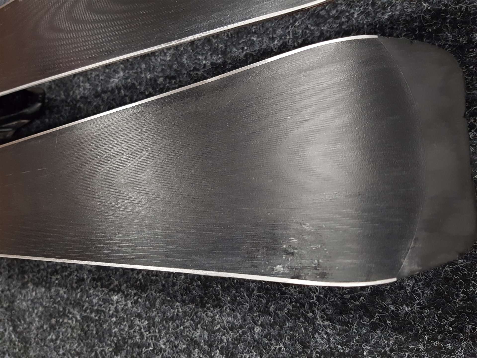 Skis d'occasion VOLKL RTM 73 + fixations Marker FFLSTRAK