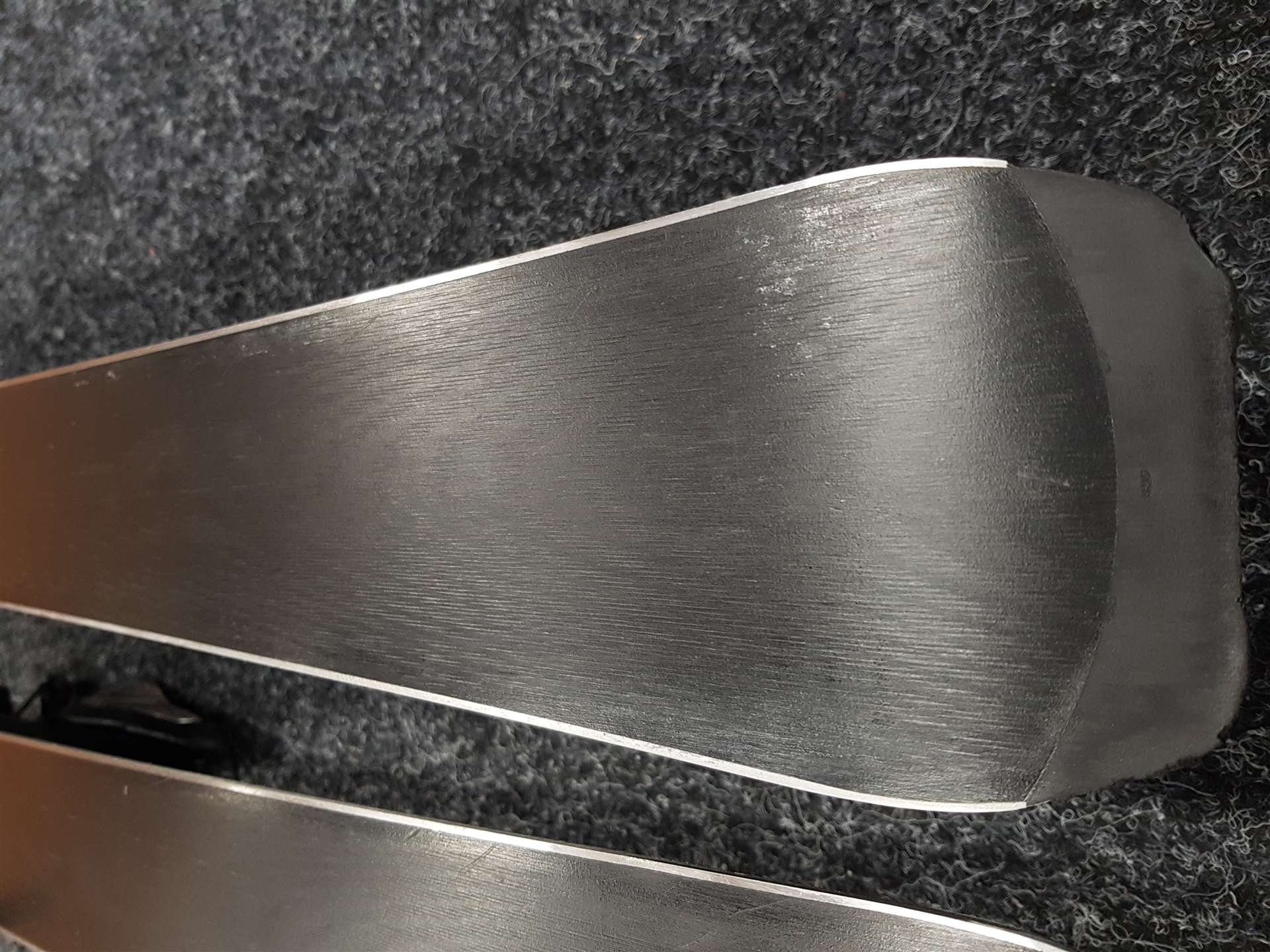 Skis d'occasion VOLKL RTM 73 + fixations Marker FFLSTRAK