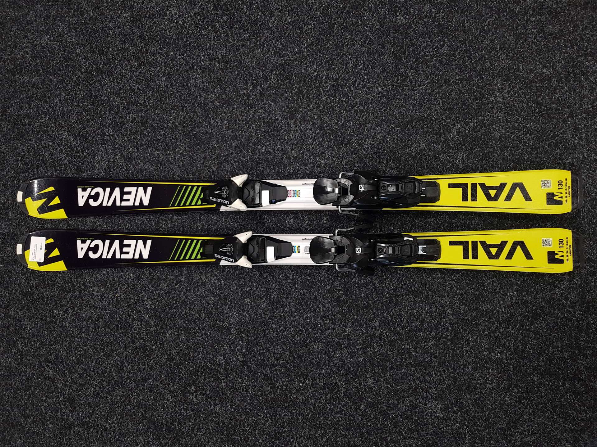 Gebrauchte Kinderski NEVICA Vail + Bindungen Salomon 7