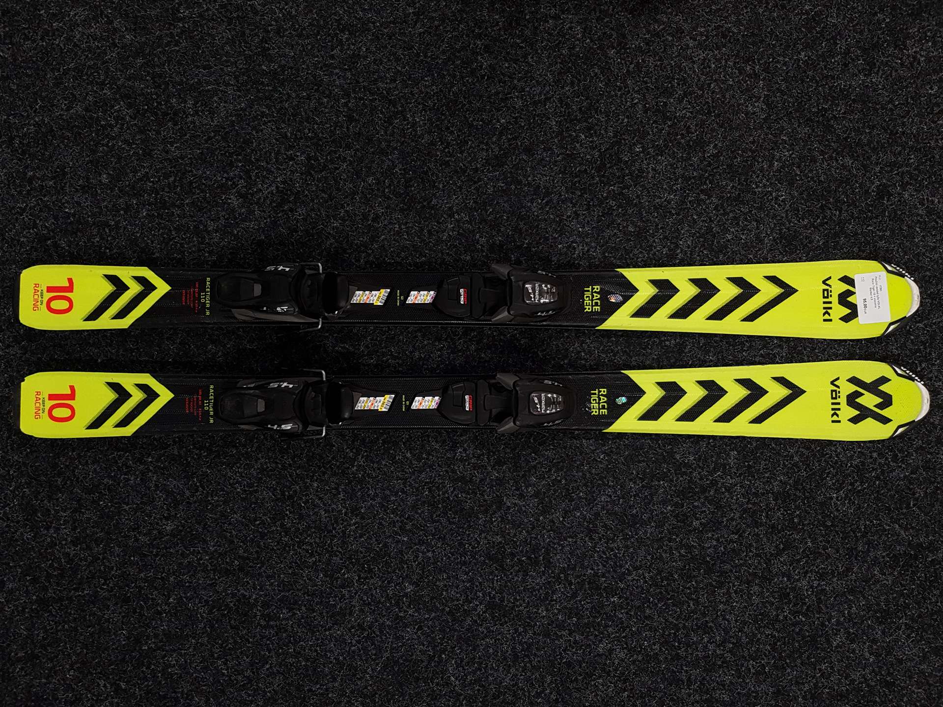 Sci usati per bambini VOLKL Race Tiger 10 + attacchi Marker 4.5