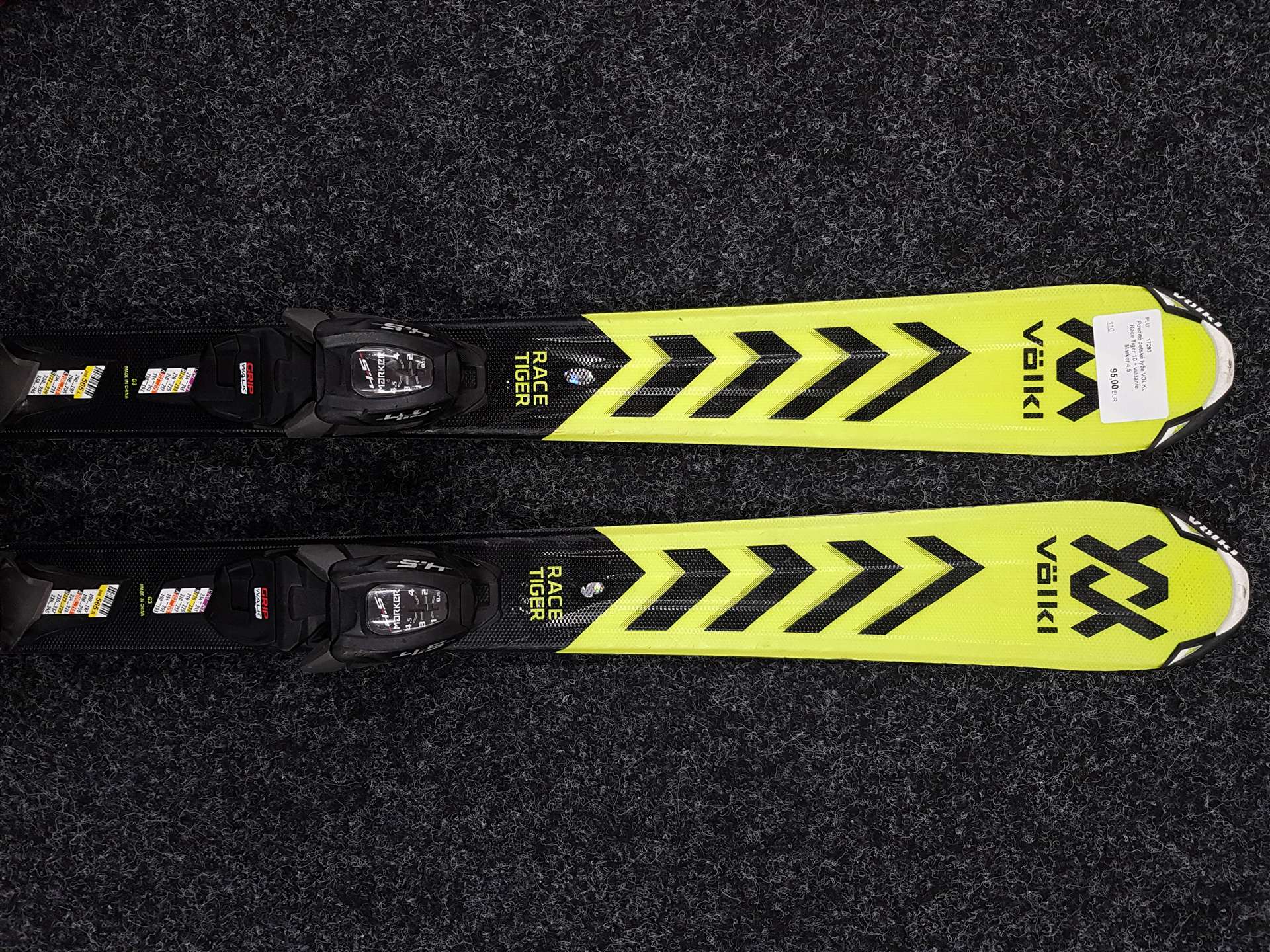 Sci usati per bambini VOLKL Race Tiger 10 + attacchi Marker 4.5