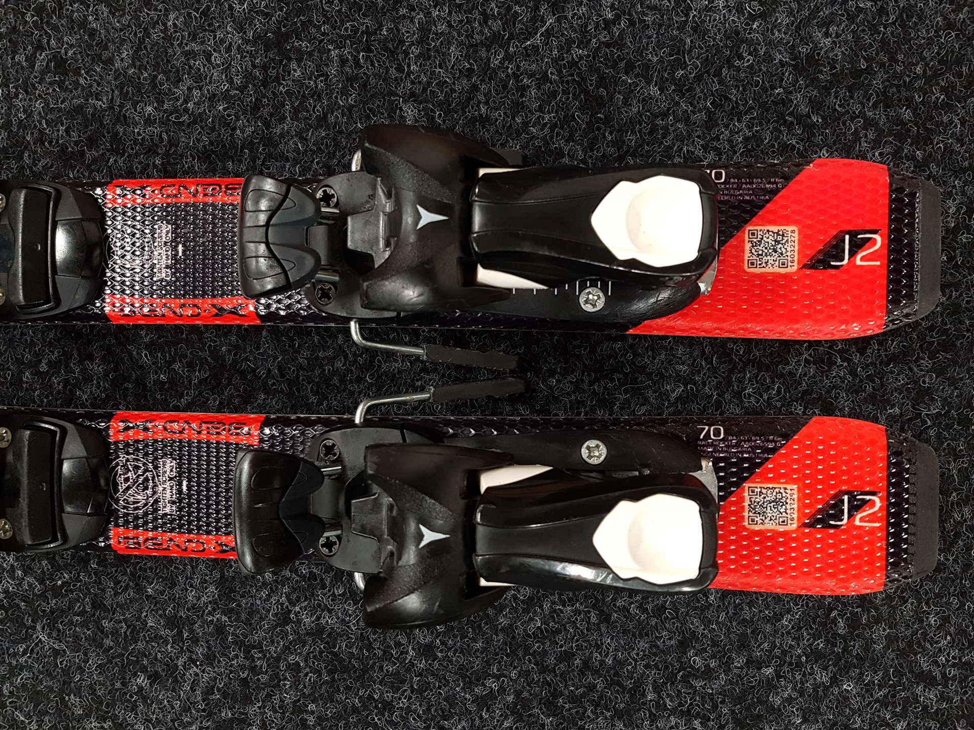 Použité lyže ATOMIC Bend-X J2 + vázání Atomic C5