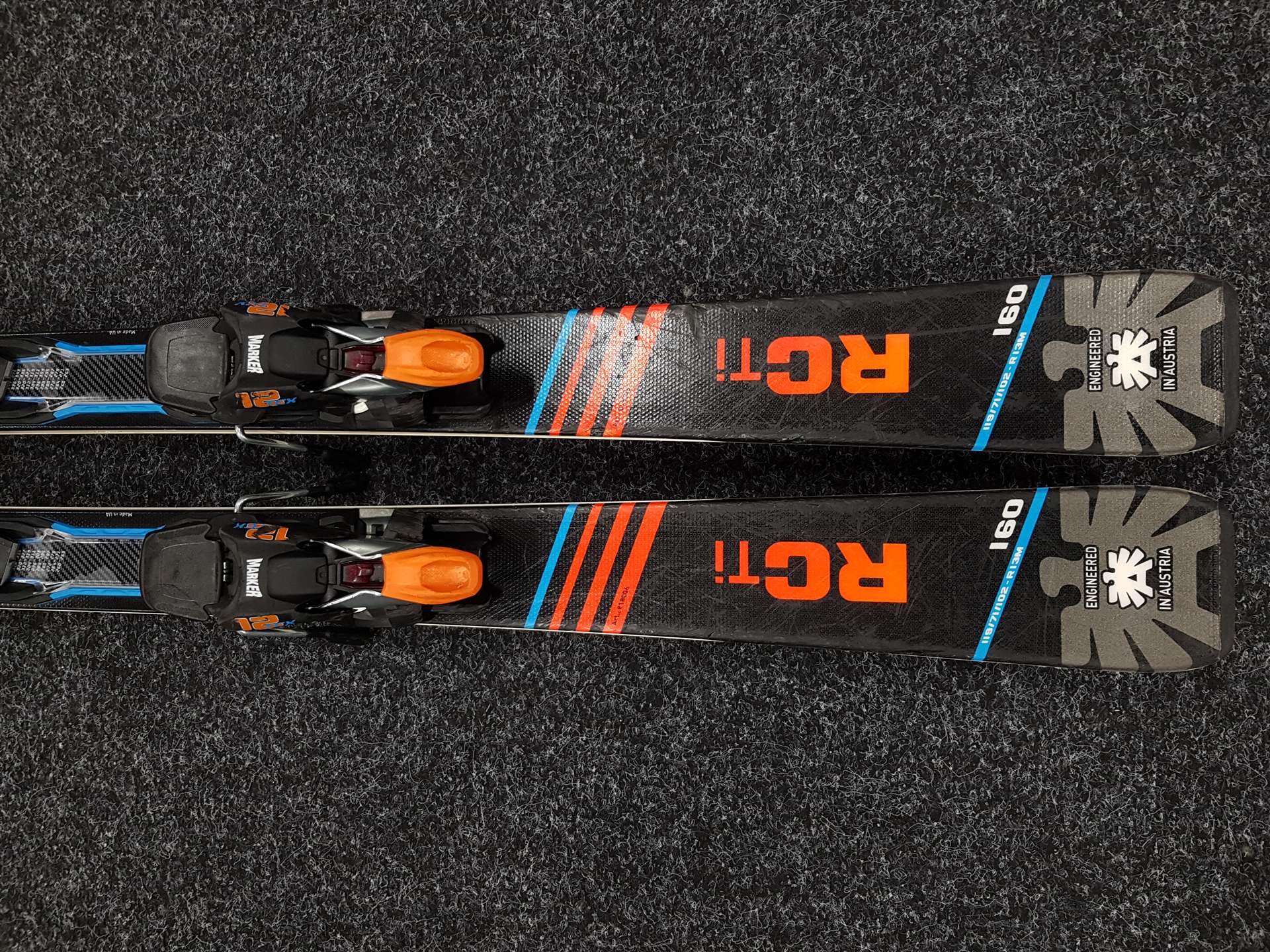 Schiuri BLIZZARD RC Ti folosite + legături Marker TCX 12