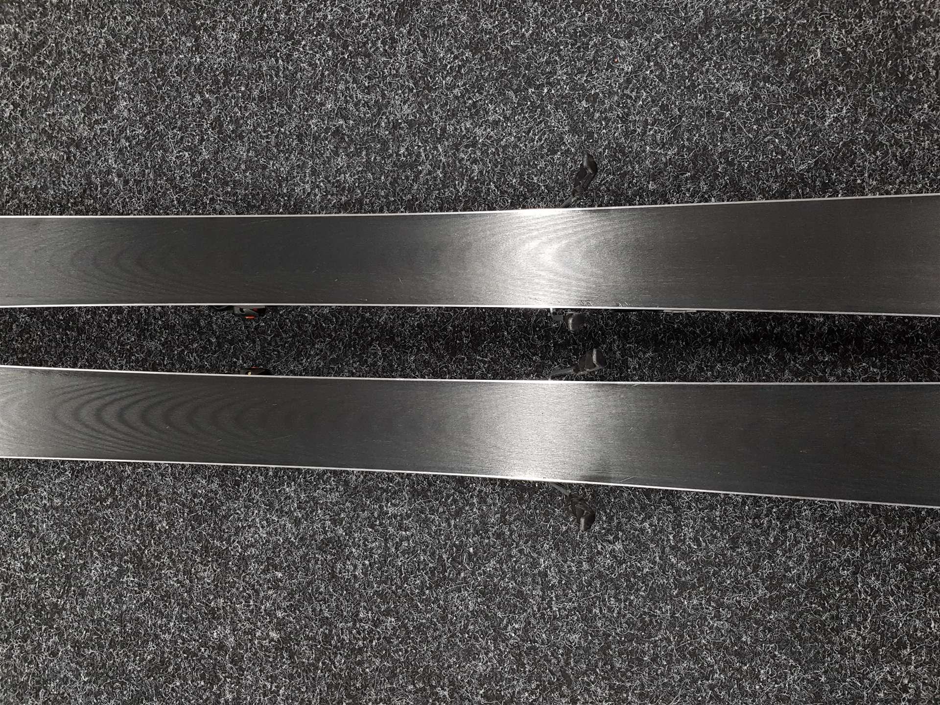 Schiuri BLIZZARD RC Ti folosite + legături Marker TCX 12