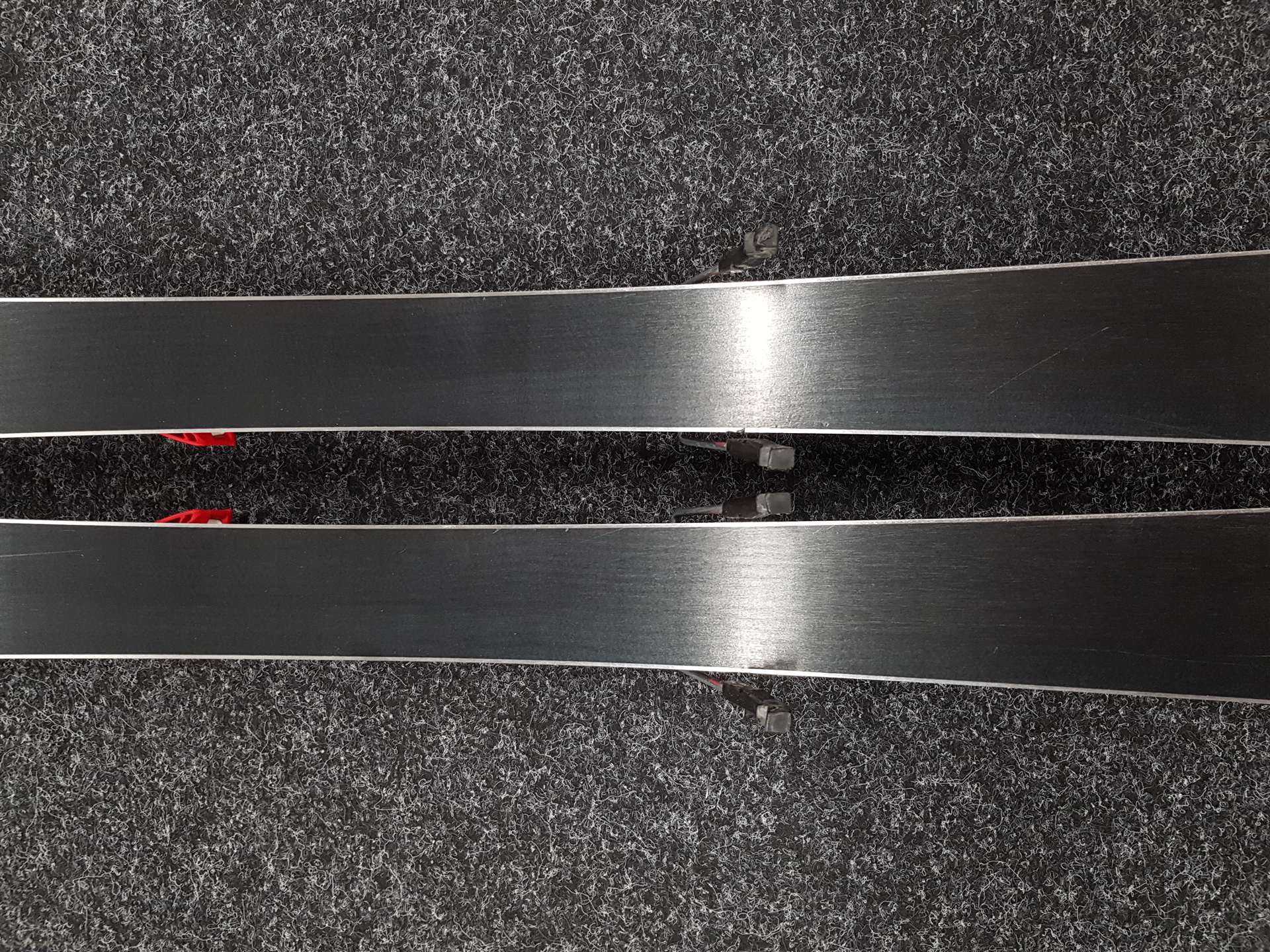 Schiuri pentru copii McKINLEY Pulse folosite + legături Atomic Five 5