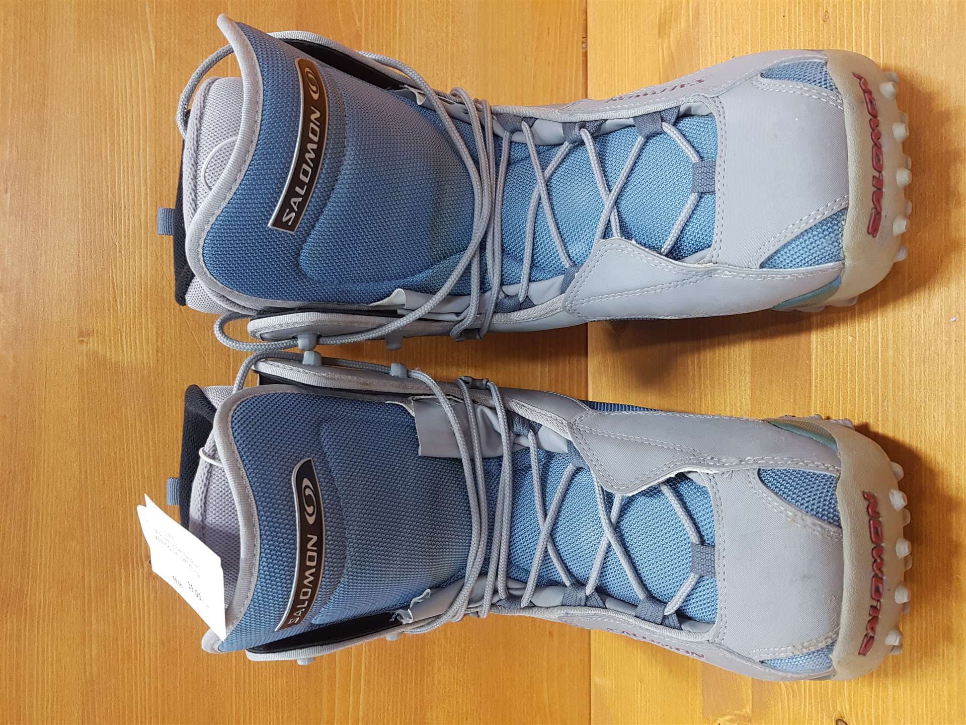 Ghete de snowboard SALOMON Vigil folosite