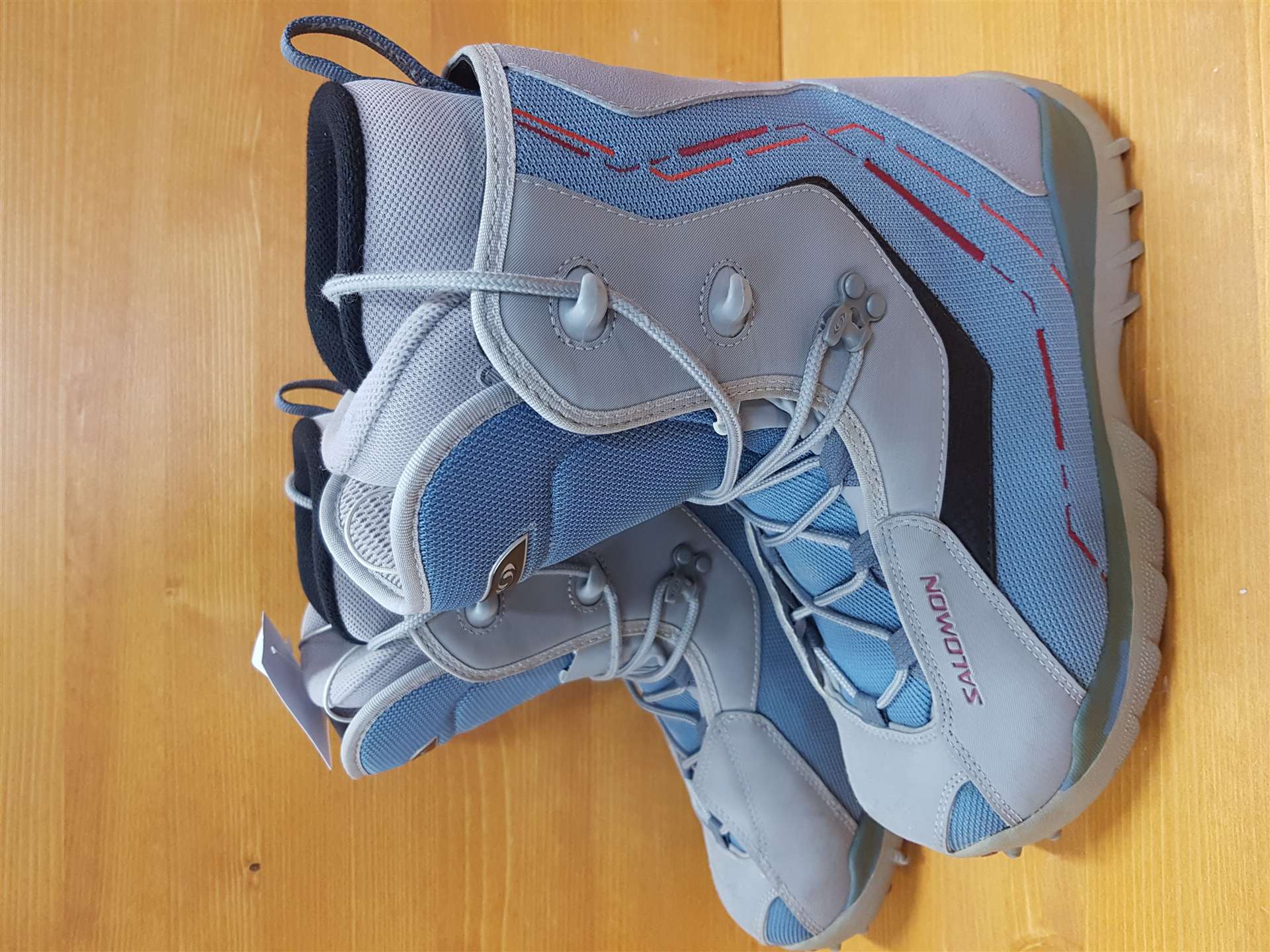 Ghete de snowboard SALOMON Vigil folosite