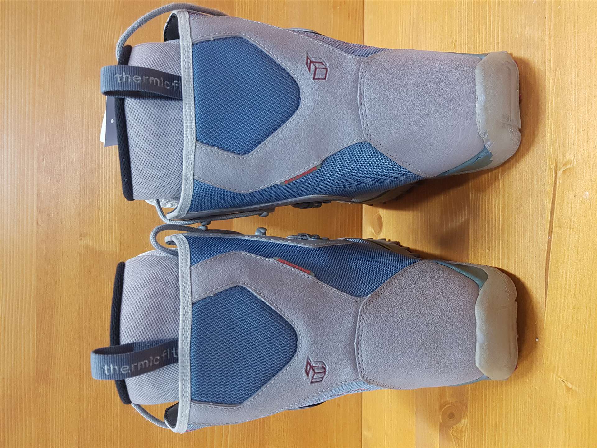 Ghete de snowboard SALOMON Vigil folosite