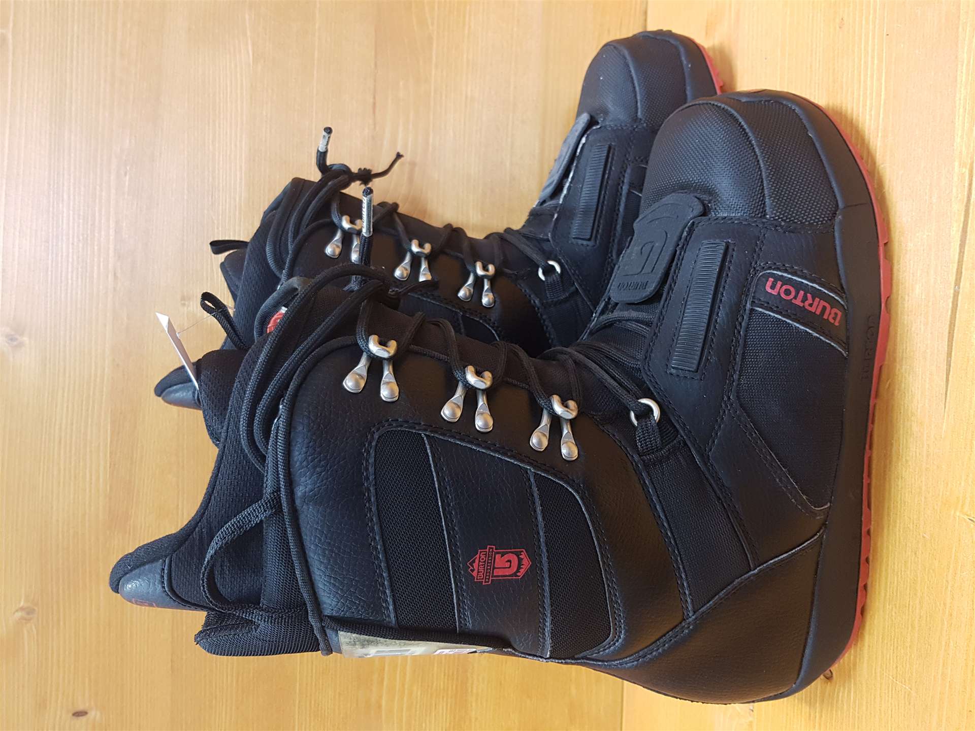 Ghete de snowboard BURTON Progression folosite