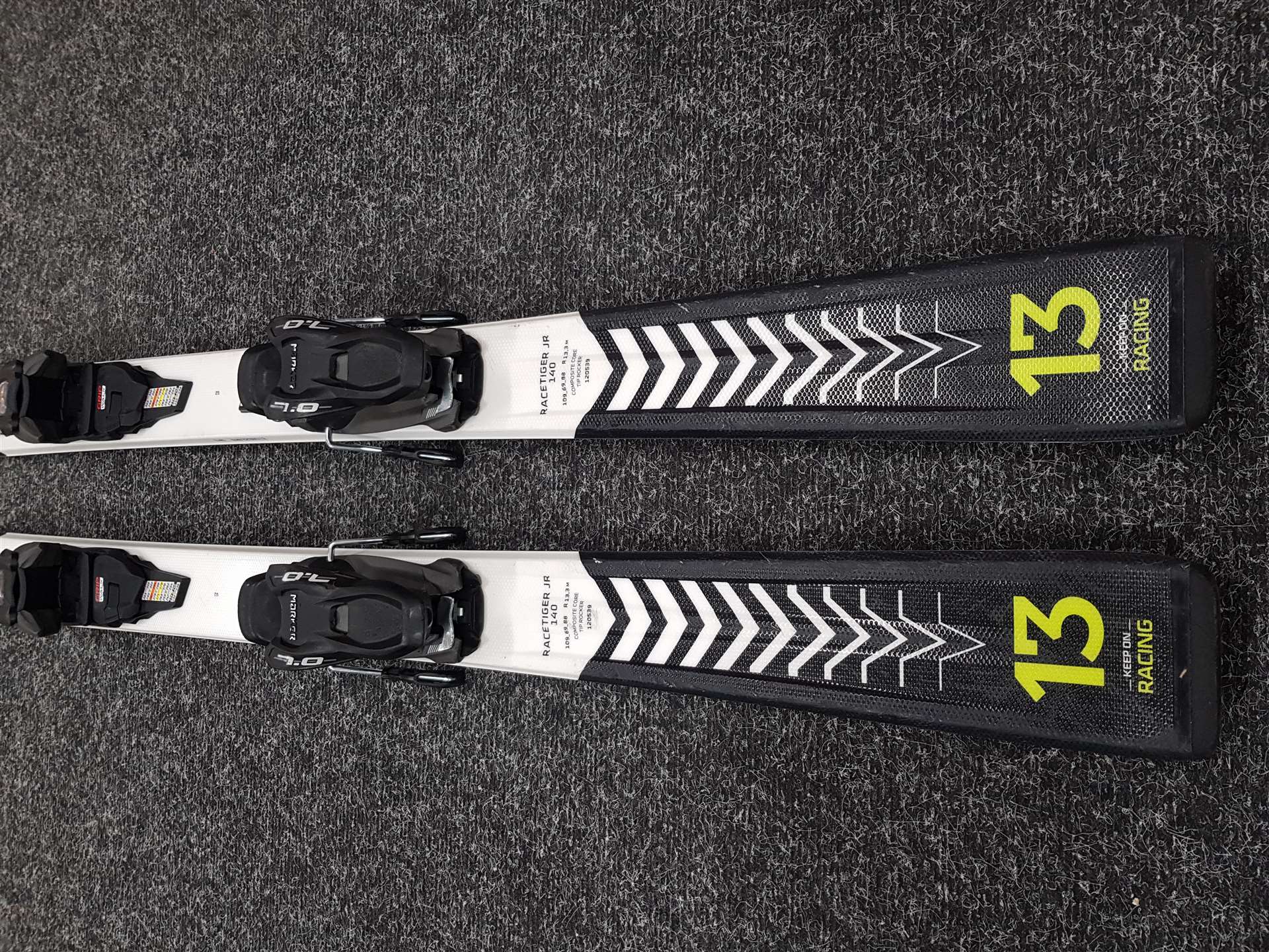 Esquís usados VOLKL Race Tiger 13JR
