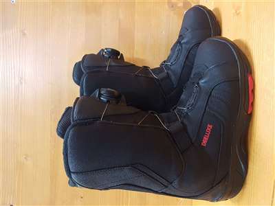 Rabljene Deeluxe Gamma Boa R snowboard cipele