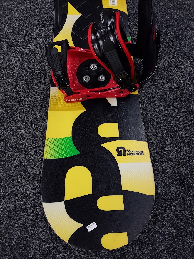 Używany snowboard Burton Progression