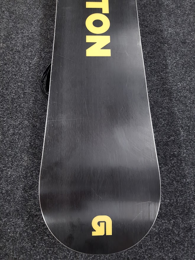 Używany snowboard Burton Progression