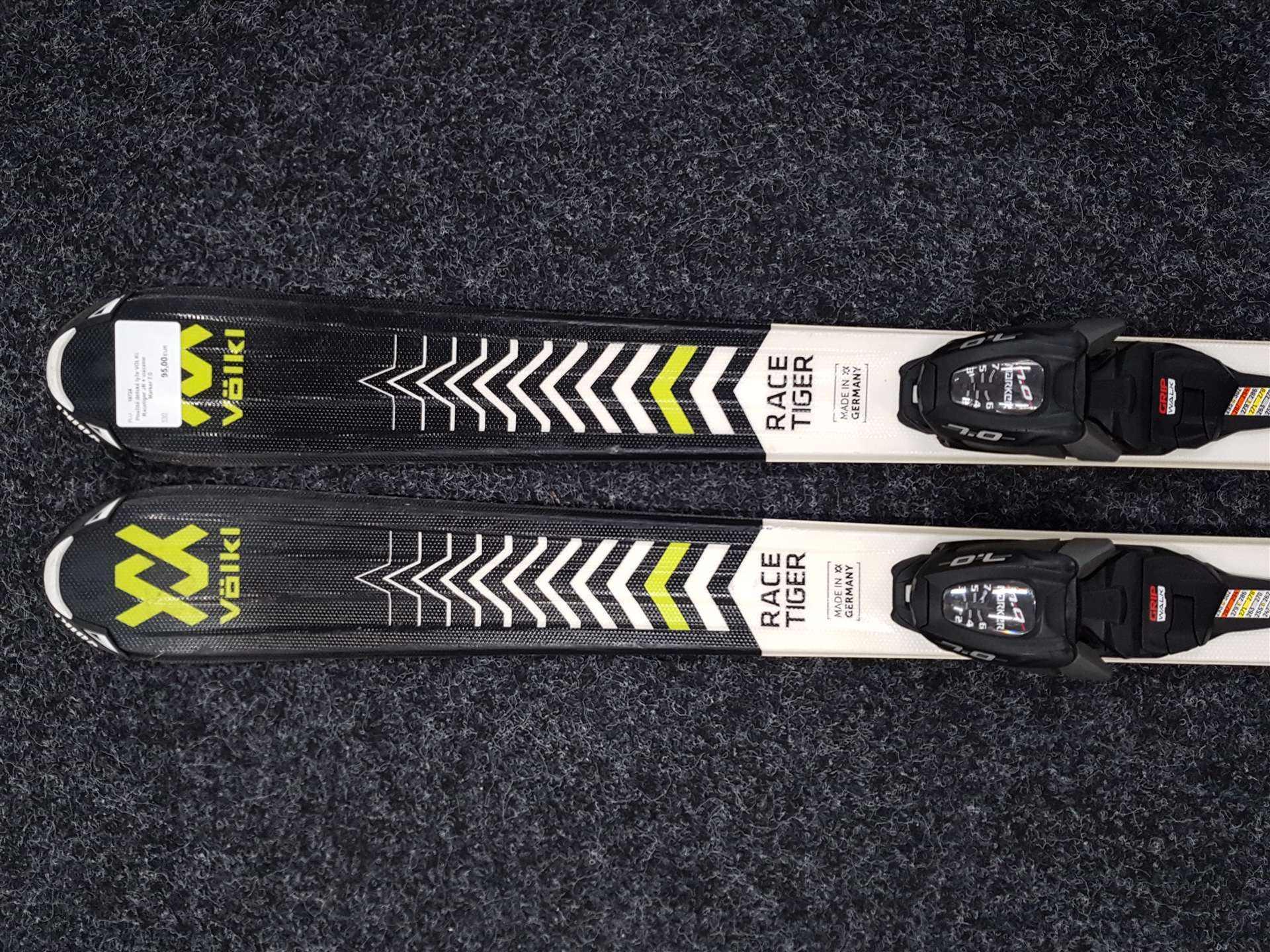 Gebrauchte Kinderski VÖLKL Racetiger JR + Bindungen Marker 7.0