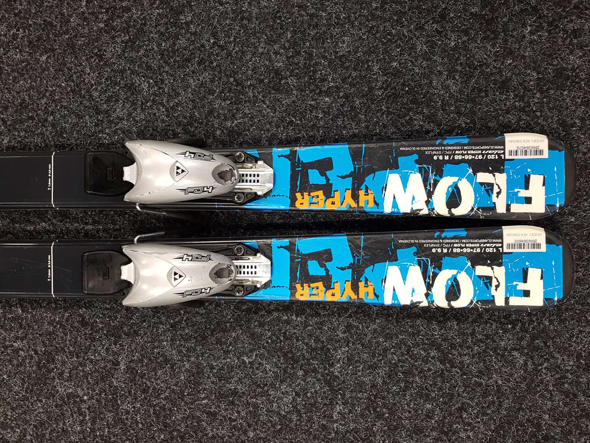 Gebrauchte Kinderski ELAN Hyper Flow + Fischer FJ 4 Bindungen