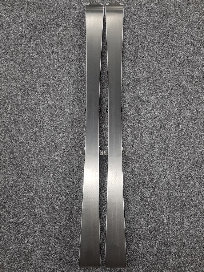 Bazaar Ski Salomon S/MAX 24 HRS