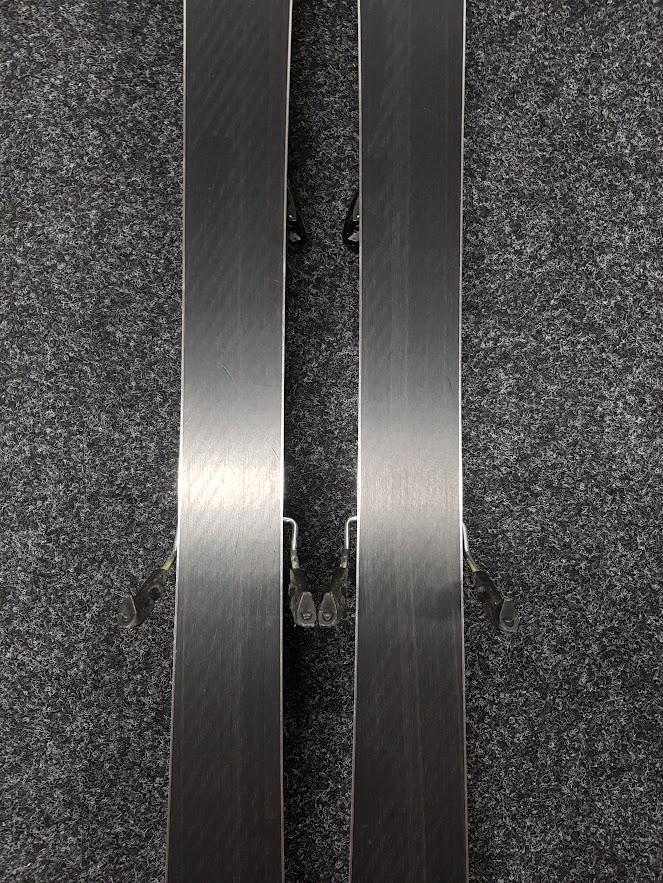 Bazaar Ski Salomon S/MAX 24 HRS