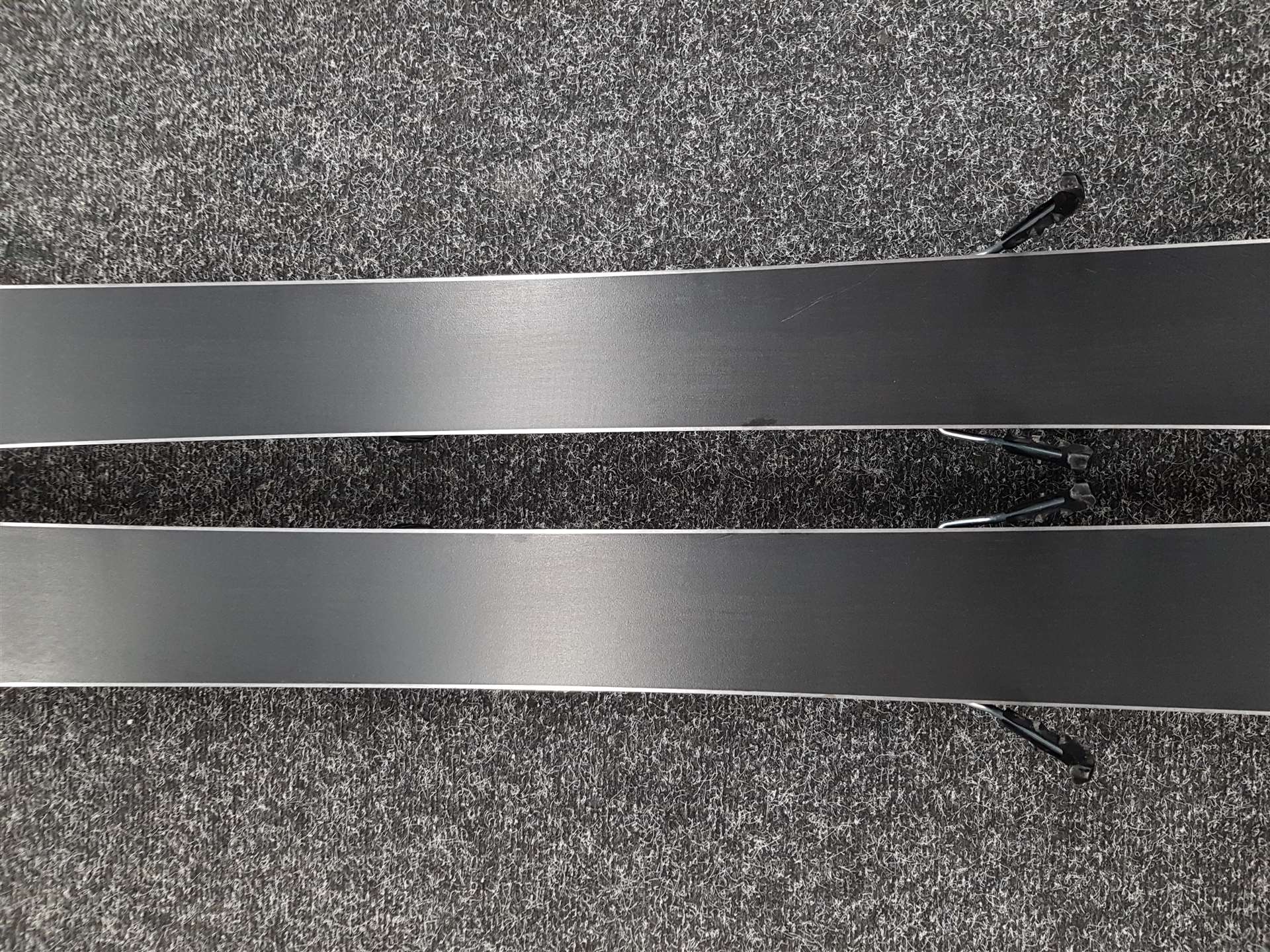 Schiuri freeride K2 Mindbender 85 folosite