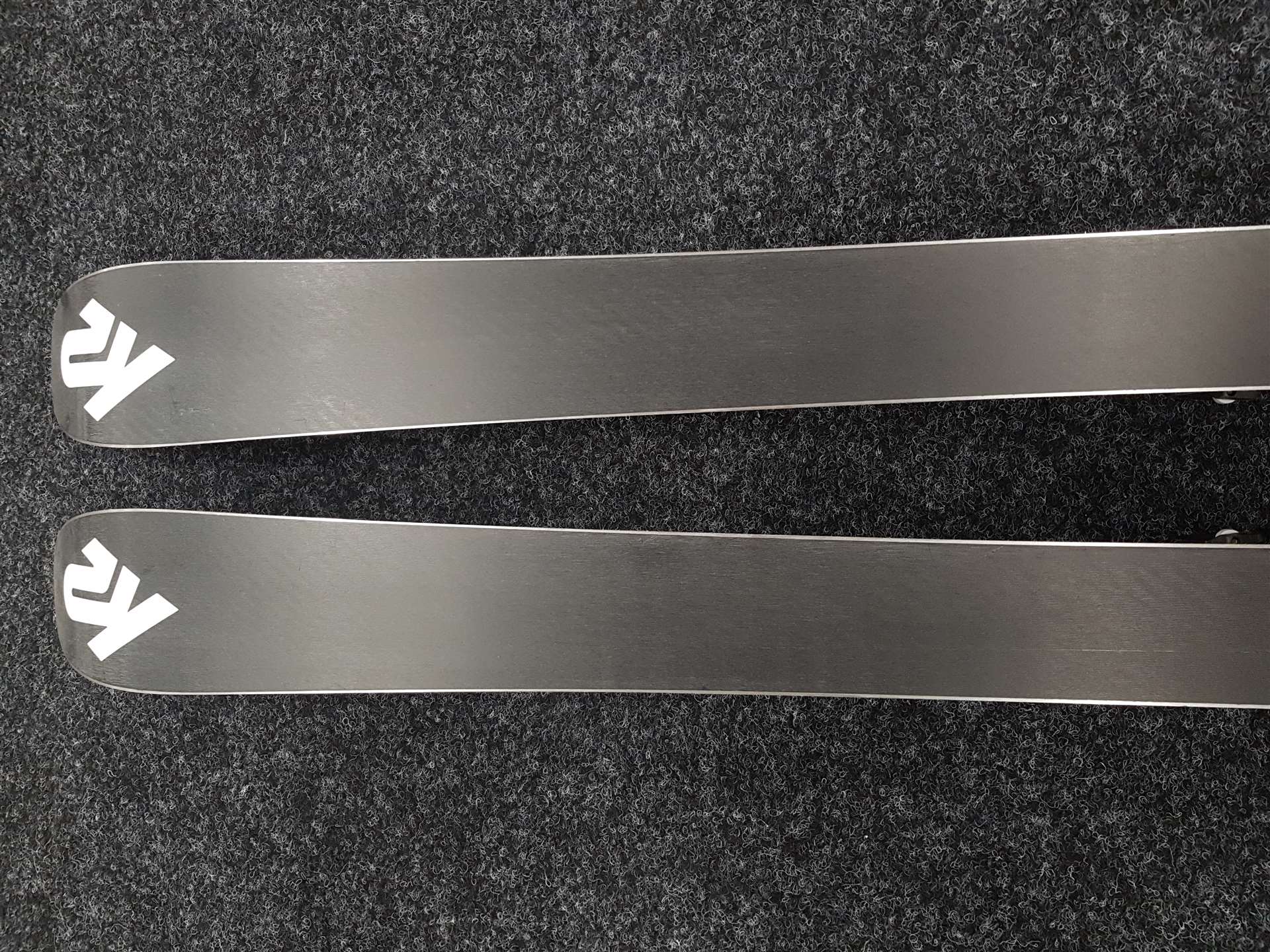 Použité lyže K2 Konic + vázání Marker M3 10
