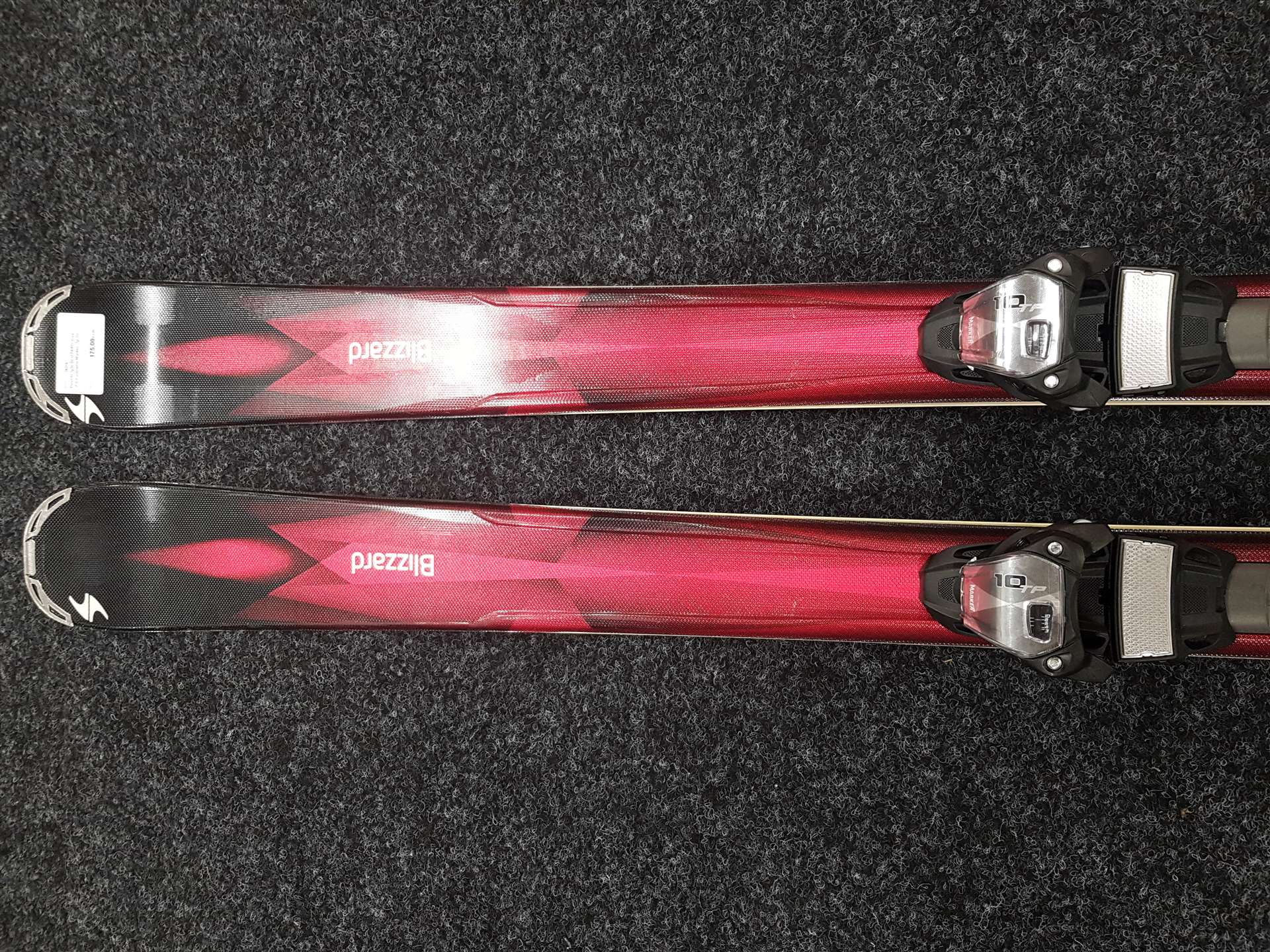 Použité lyže BLIZZARD Viva 7.3 + vázání Marker Tp 10