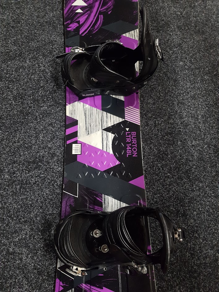 Snowboard Burton LTR d'occasion + fixations Burton taille M