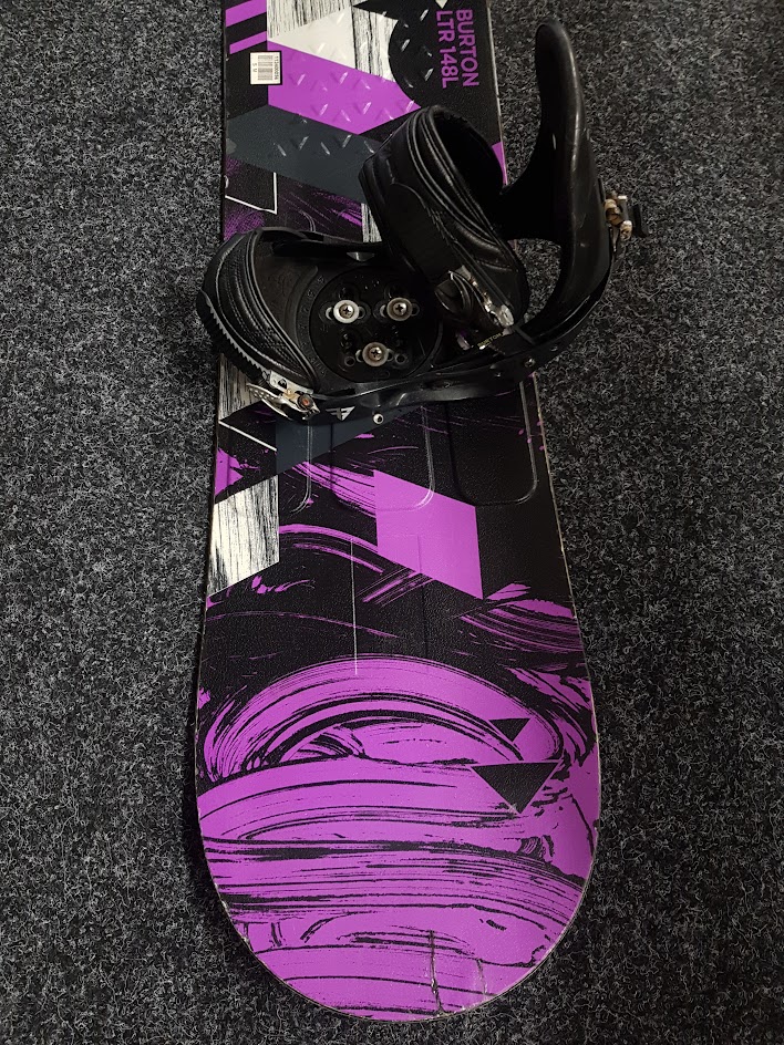 Snowboard Burton LTR d'occasion + fixations Burton taille M