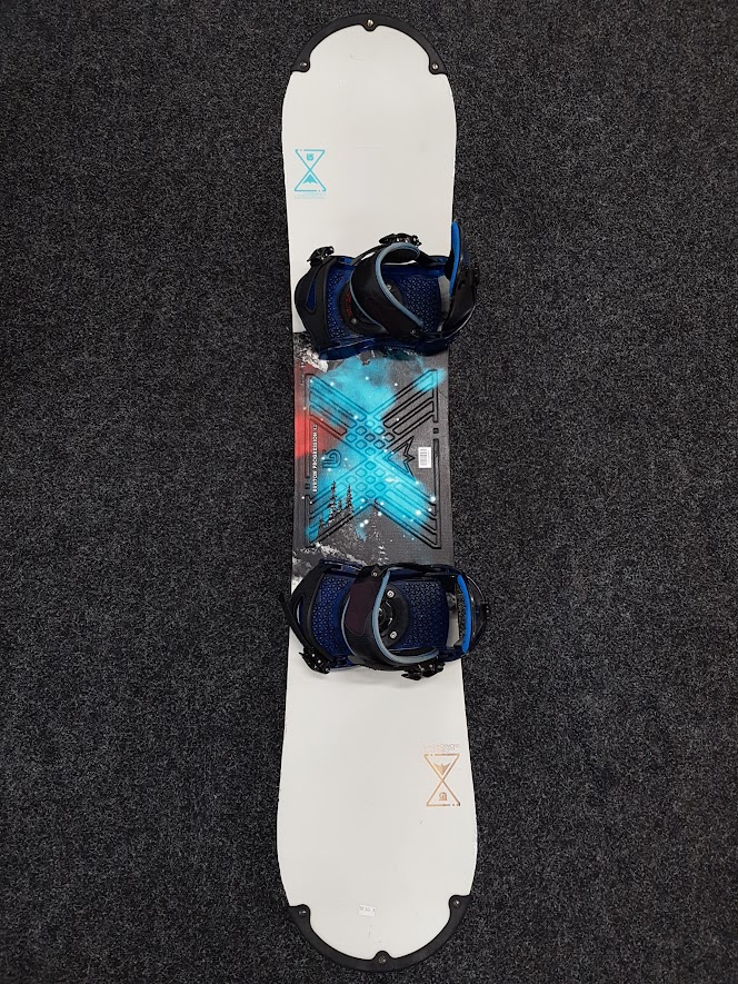 Bazarový snowboard Burton Progression + vázání Burton velikost M