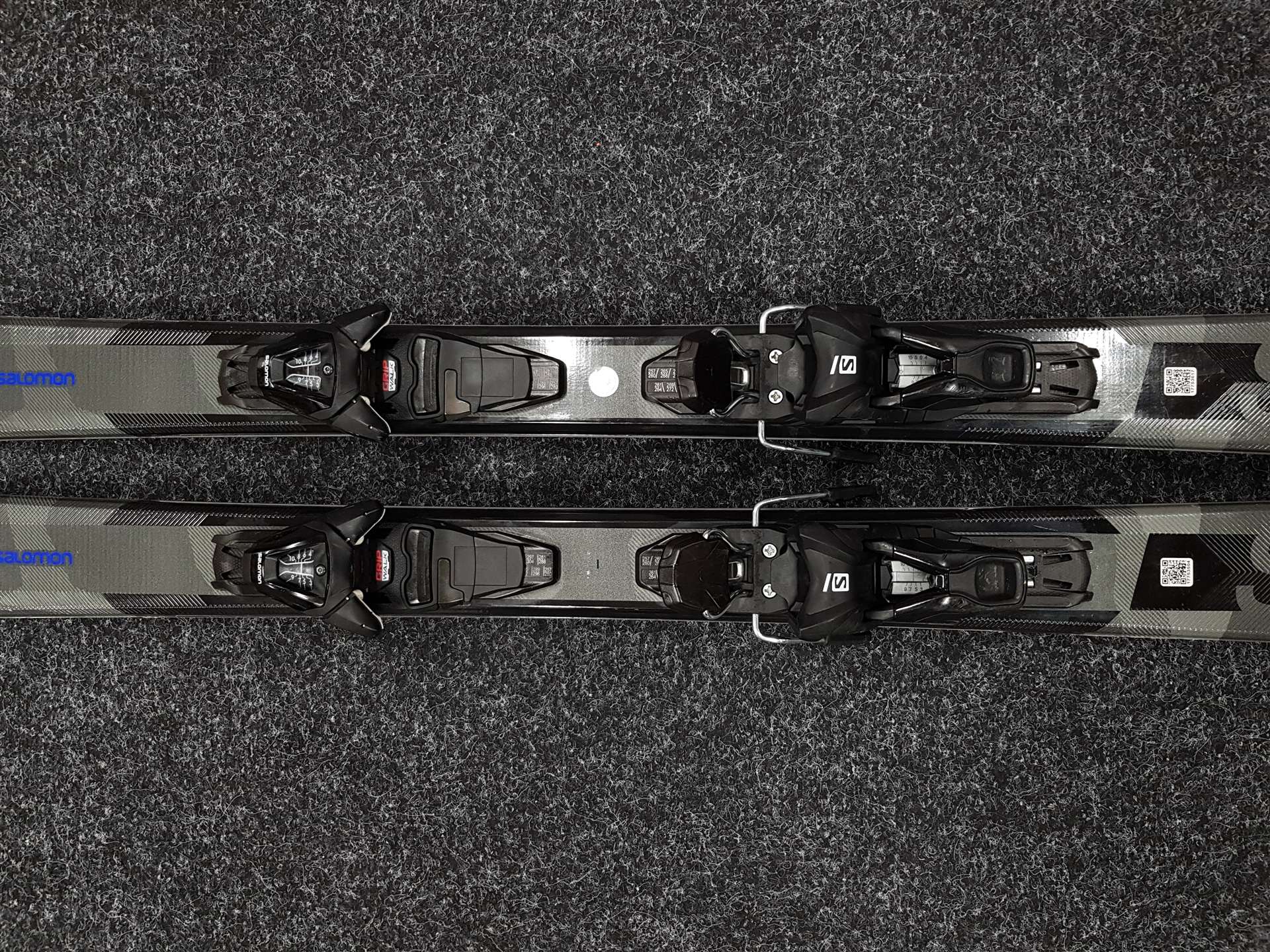 Schiuri SALOMON S/Force SX folosite + legături Salomon L10