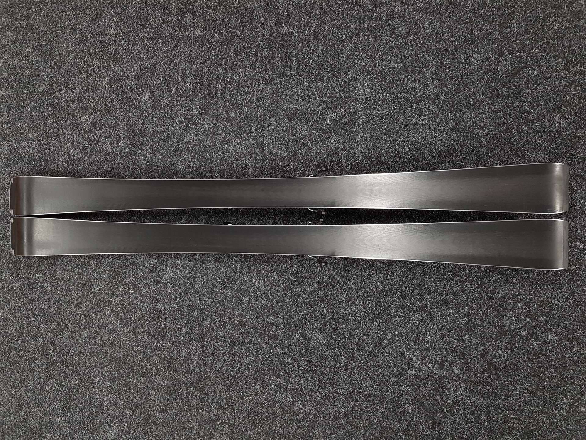 Schiuri SALOMON S/Force SX folosite + legături Salomon L10