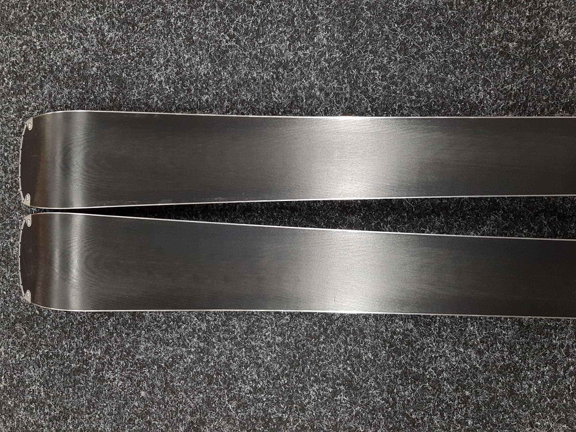 Schiuri SALOMON S/Force SX folosite + legături Salomon L10