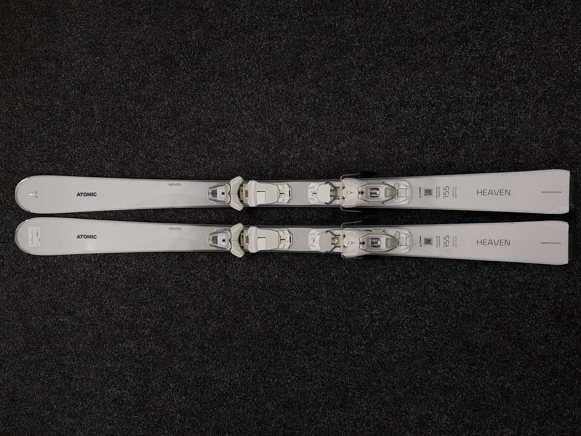 Gebrauchte Atomic Heaven Skier
