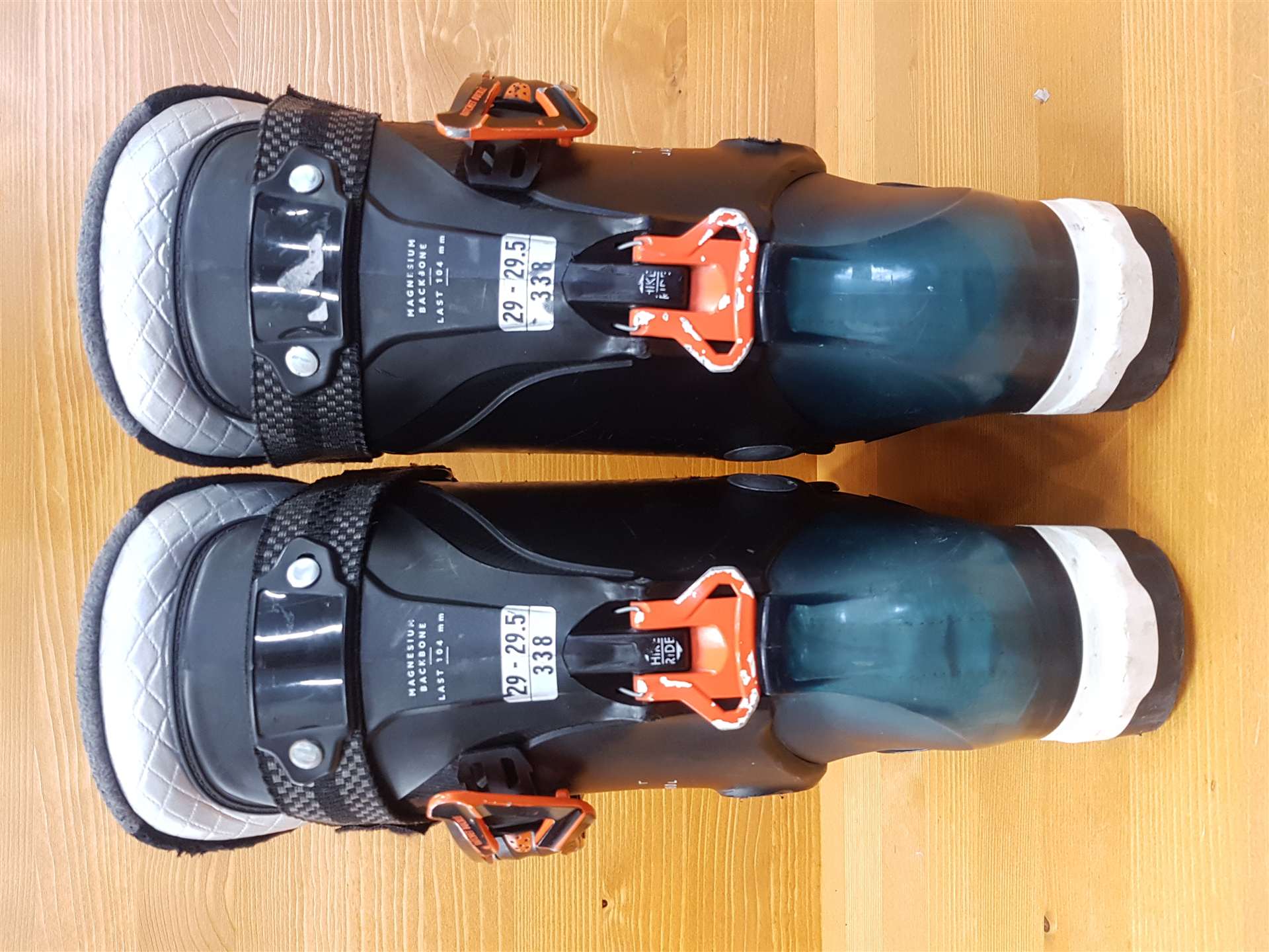 Použité lyžiarky SALOMON QST ACCESS R80