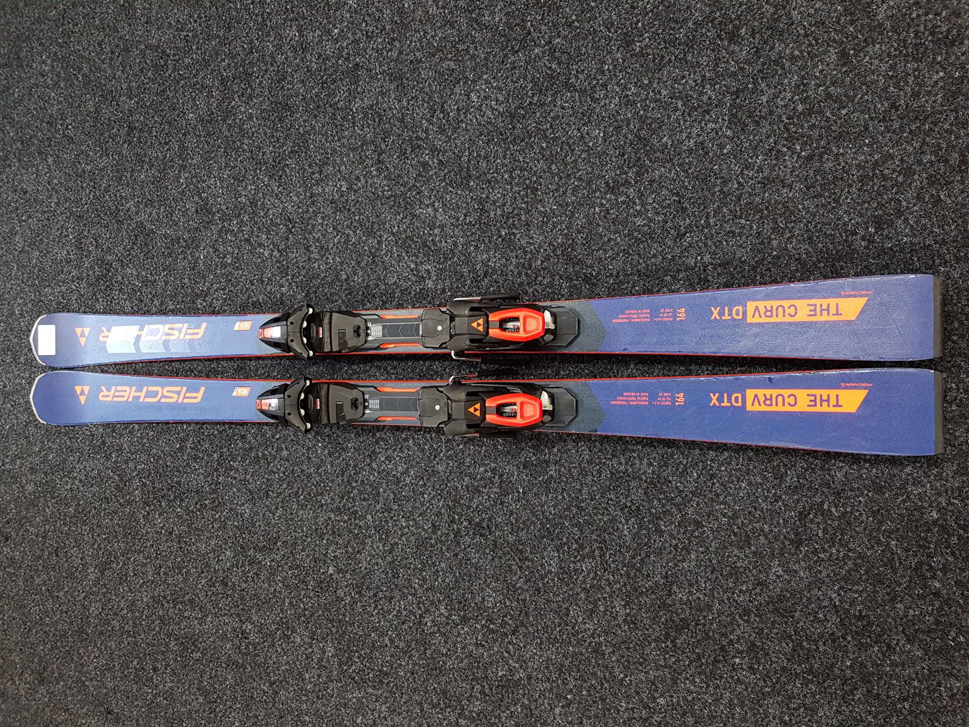Použité lyže FISCHER The Curv DTX + vázání Fischer RSX 12