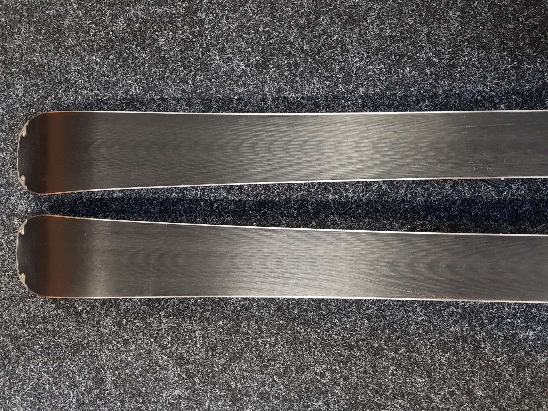 Skis FISCHER RC4 XTR SPEED d'occasion + fixations Fischer RS 10