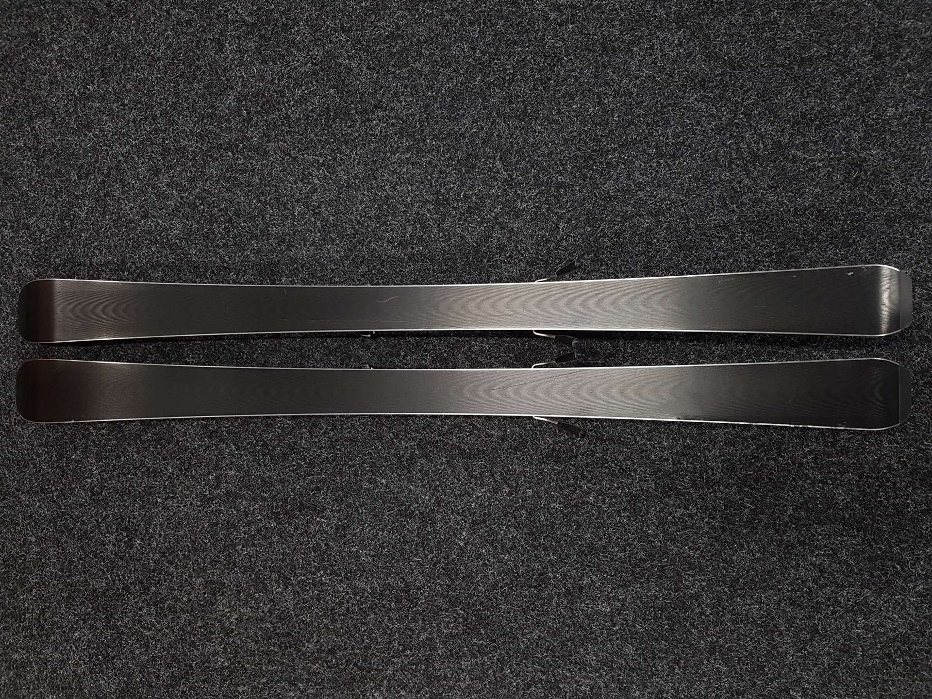 Gebrauchte SPORTEN Street Ski + Tyrolia SLR 7.5 Bindungen