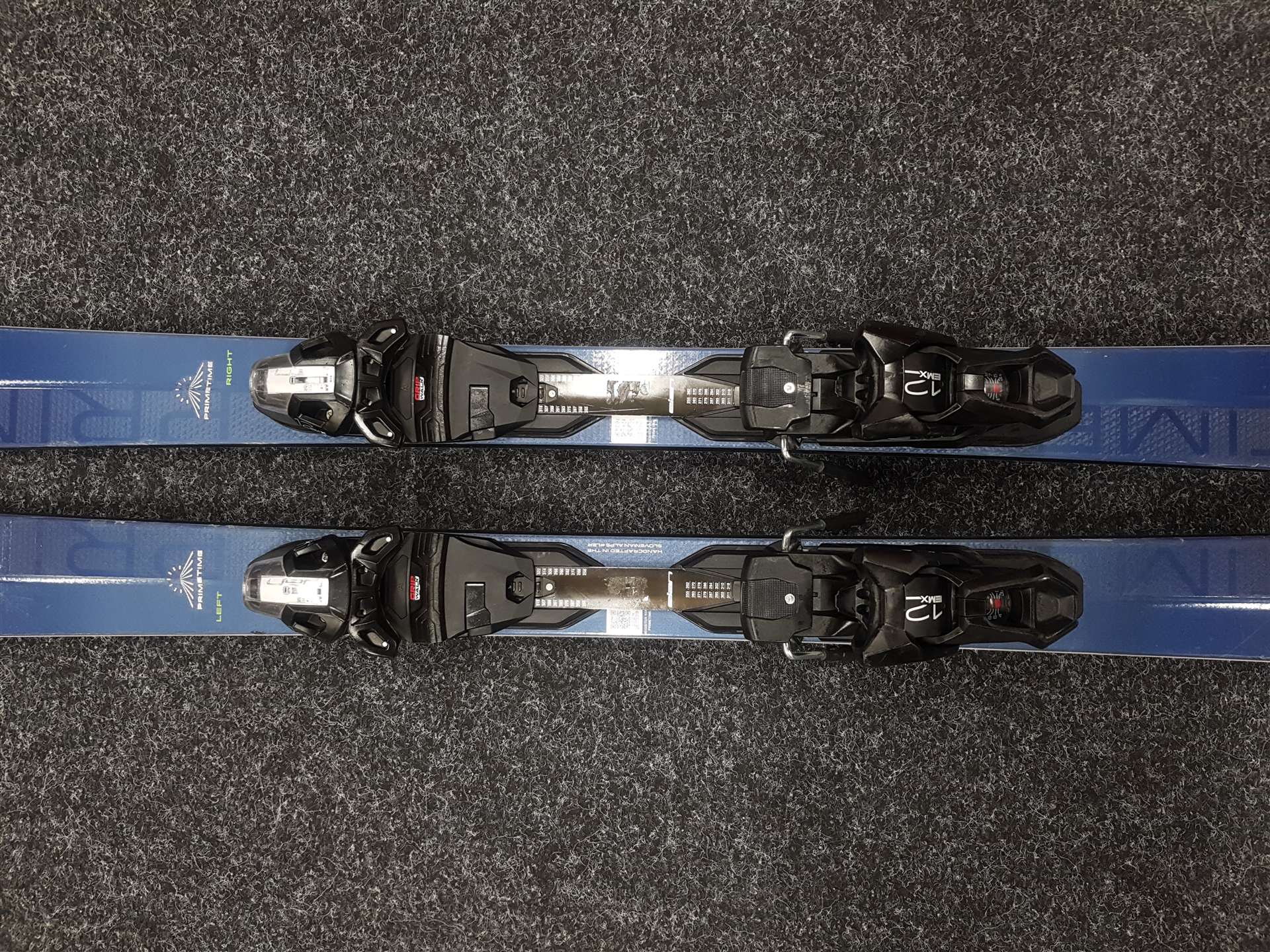 Esquís usados ELAN Primetime 44+ + fijaciones Elan EMX 12